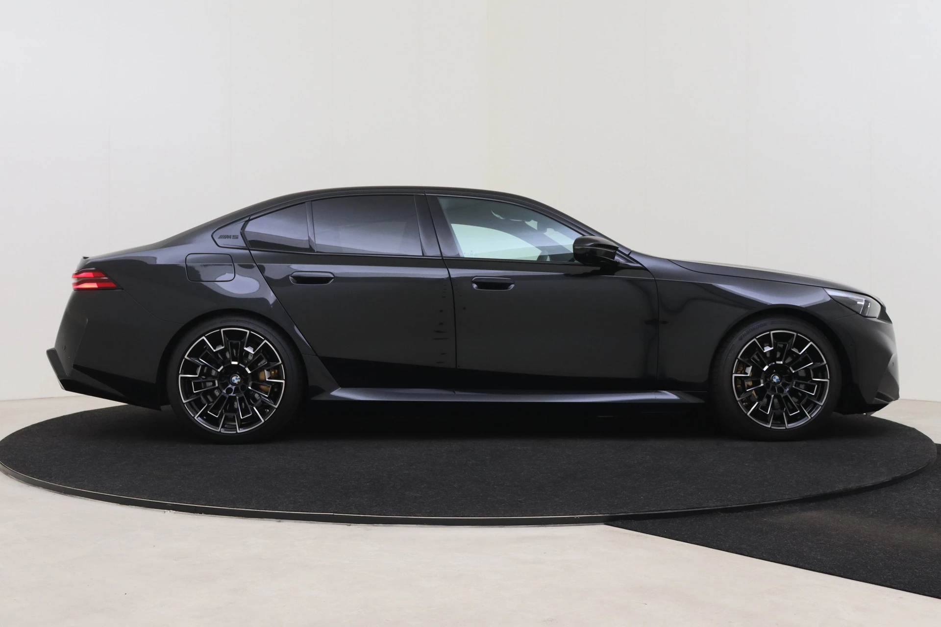Hoofdafbeelding BMW M5
