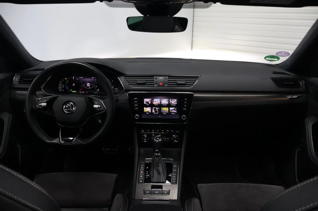 Hoofdafbeelding Škoda Superb