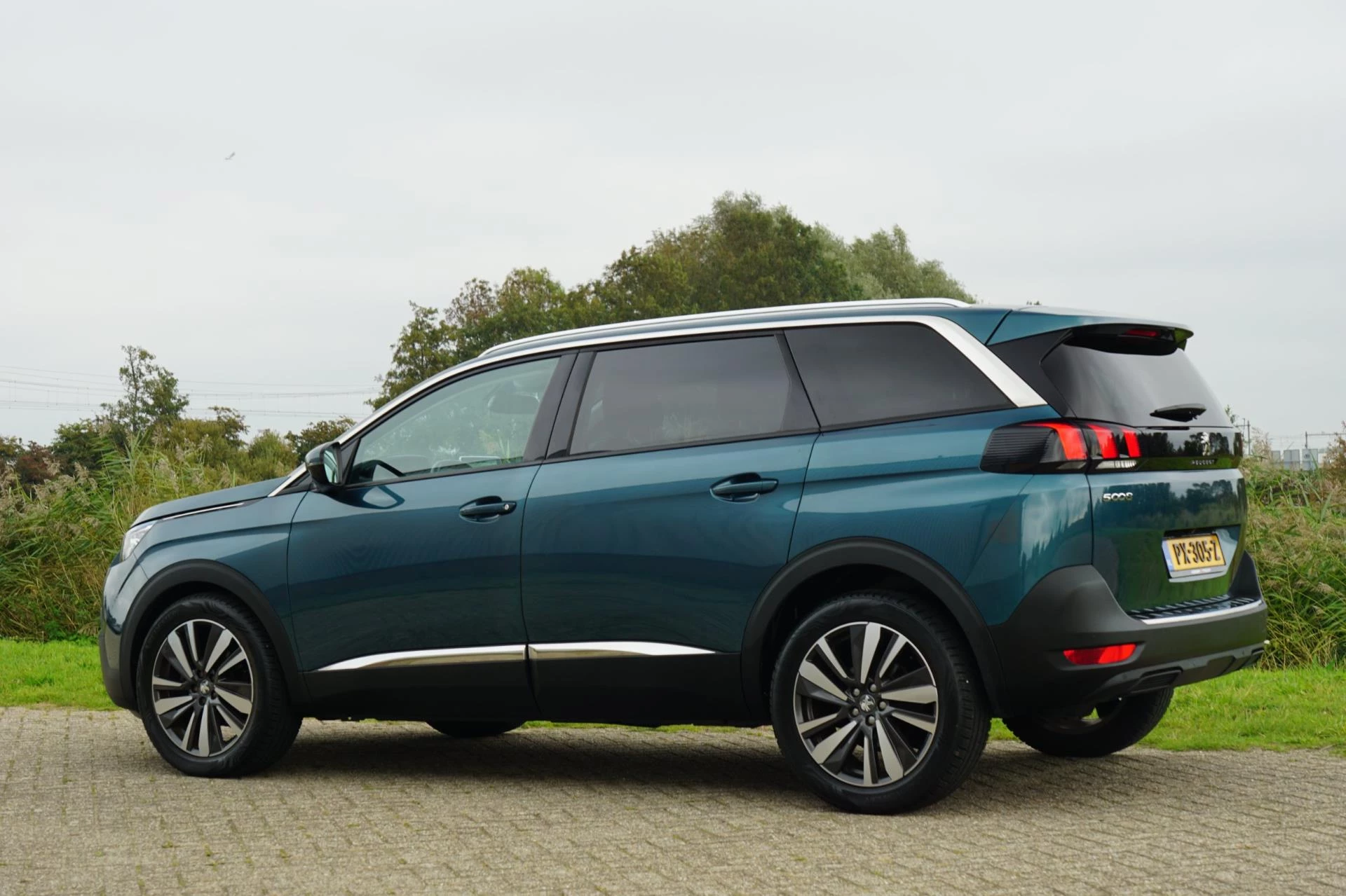Hoofdafbeelding Peugeot 5008
