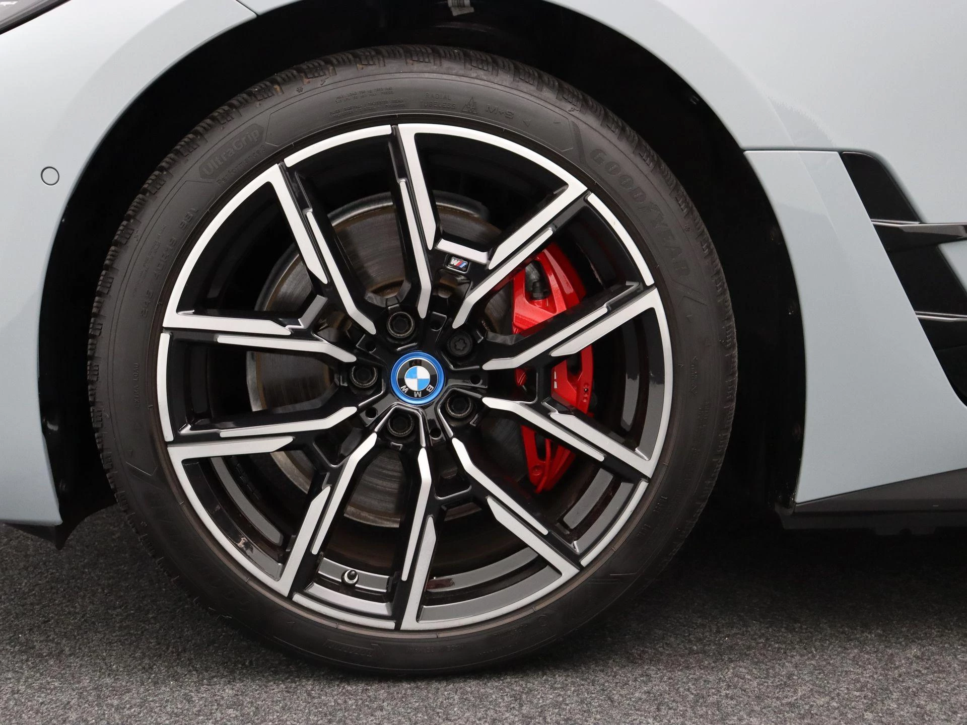 Hoofdafbeelding BMW i4