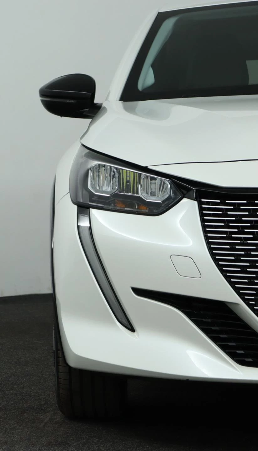 Hoofdafbeelding Peugeot e-208