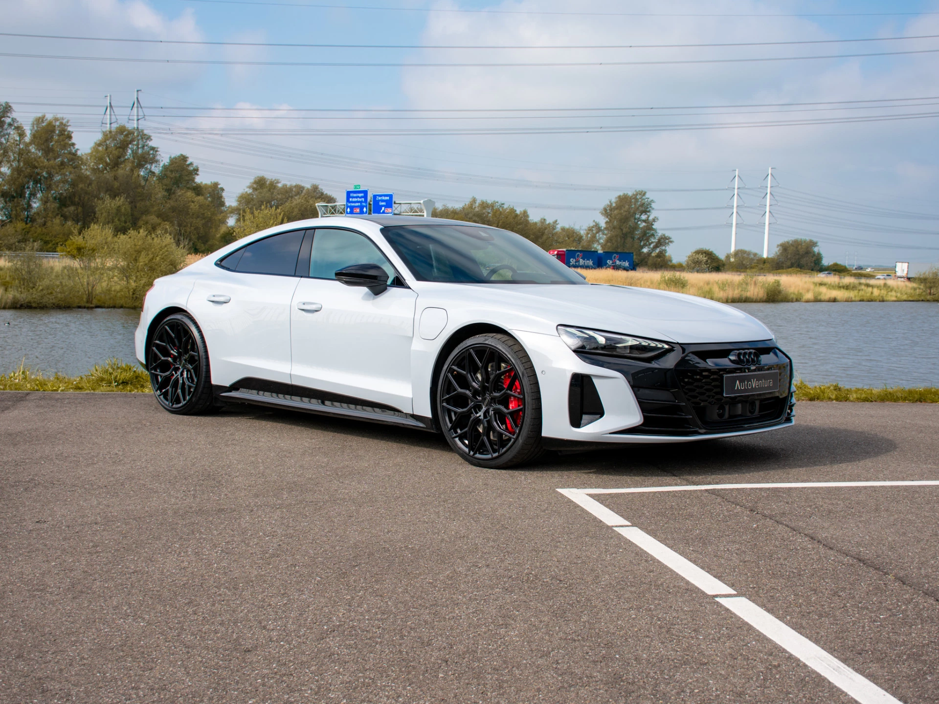 Hoofdafbeelding Audi e-tron GT