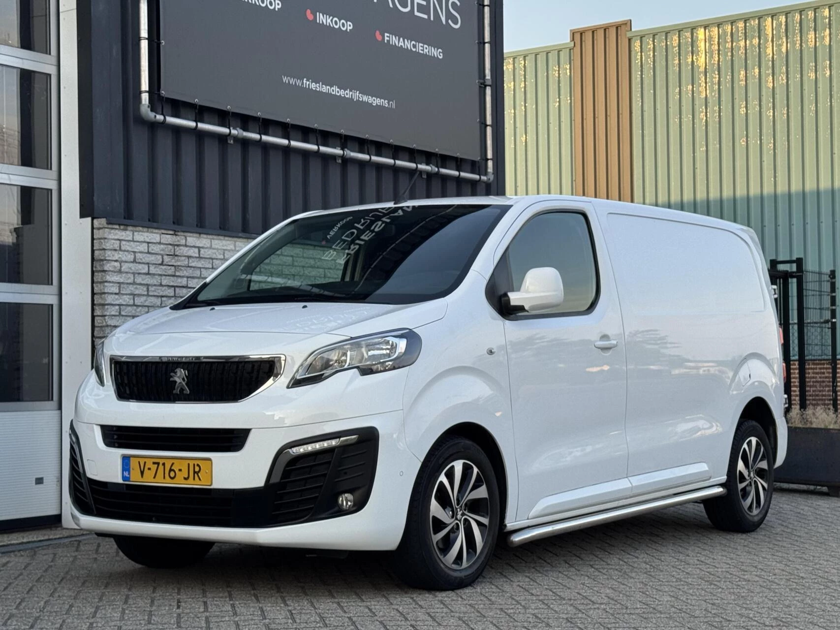 Hoofdafbeelding Peugeot Expert