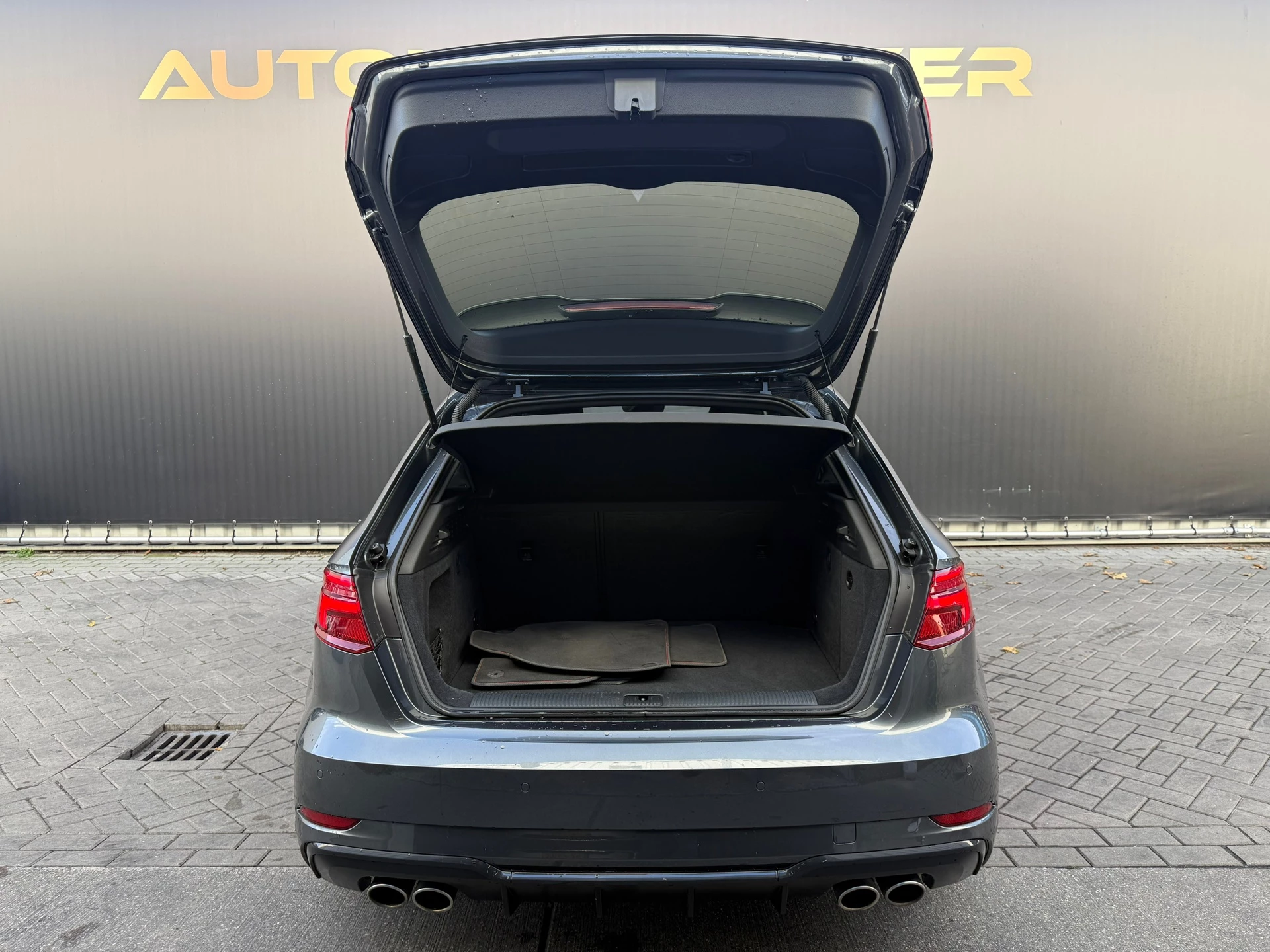 Hoofdafbeelding Audi S3