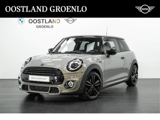 MINI Cooper Hatchback JCW / Comfort Access / Achteruitrijcamera / Harman-Kardon / LED / Cruise Control / Stoelverwarming
