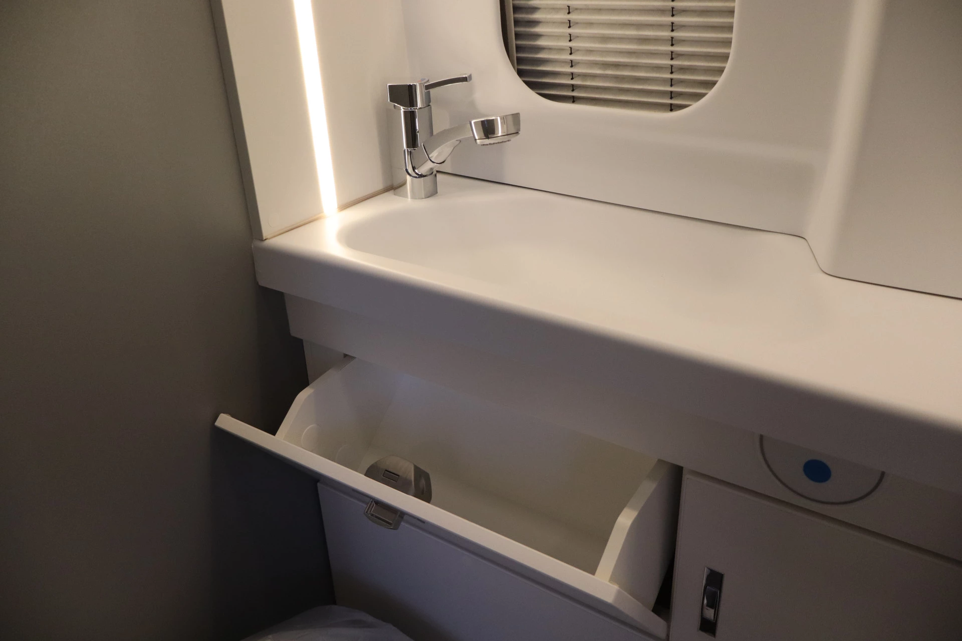 Hoofdafbeelding Weinsberg R46