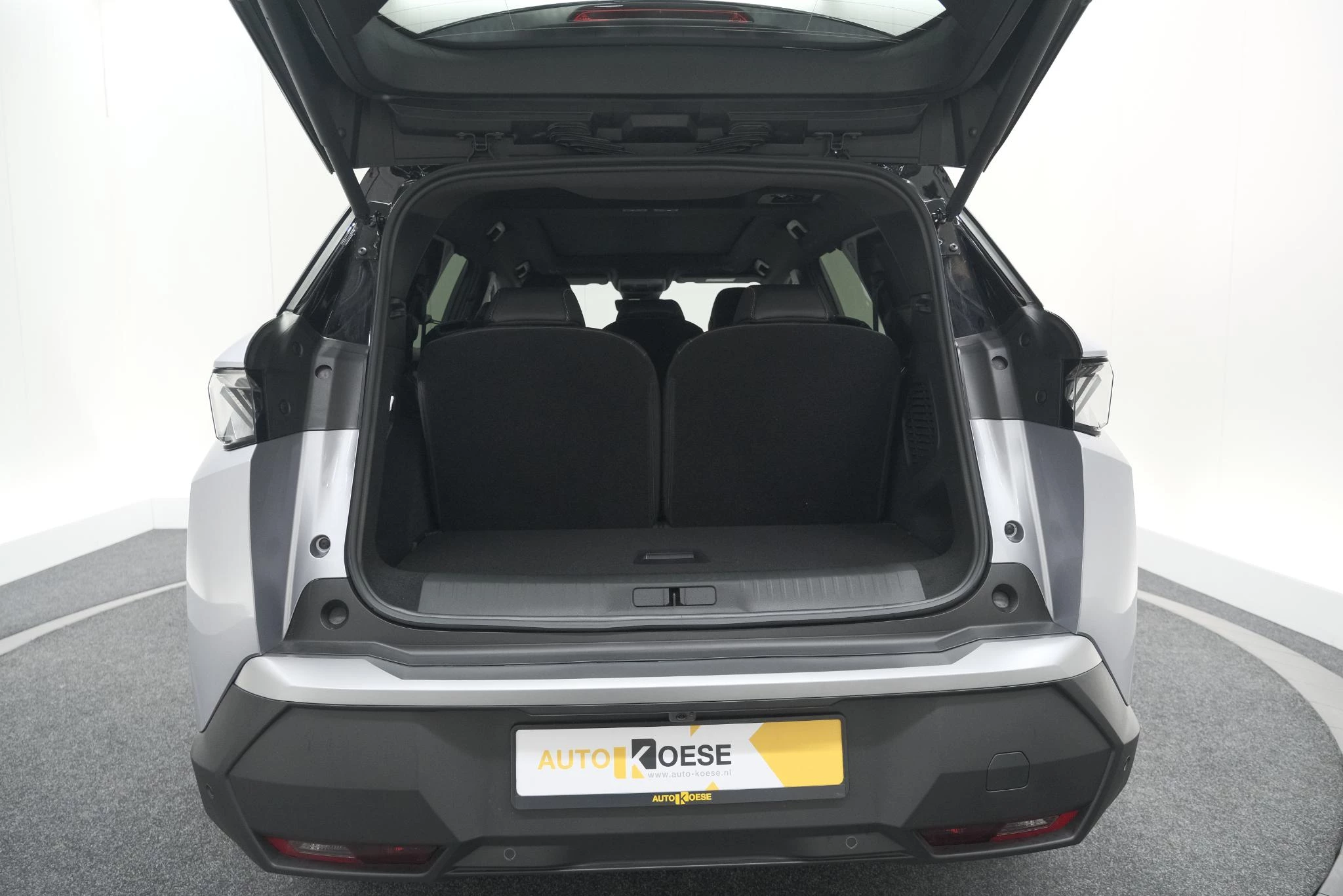 Hoofdafbeelding Peugeot 5008