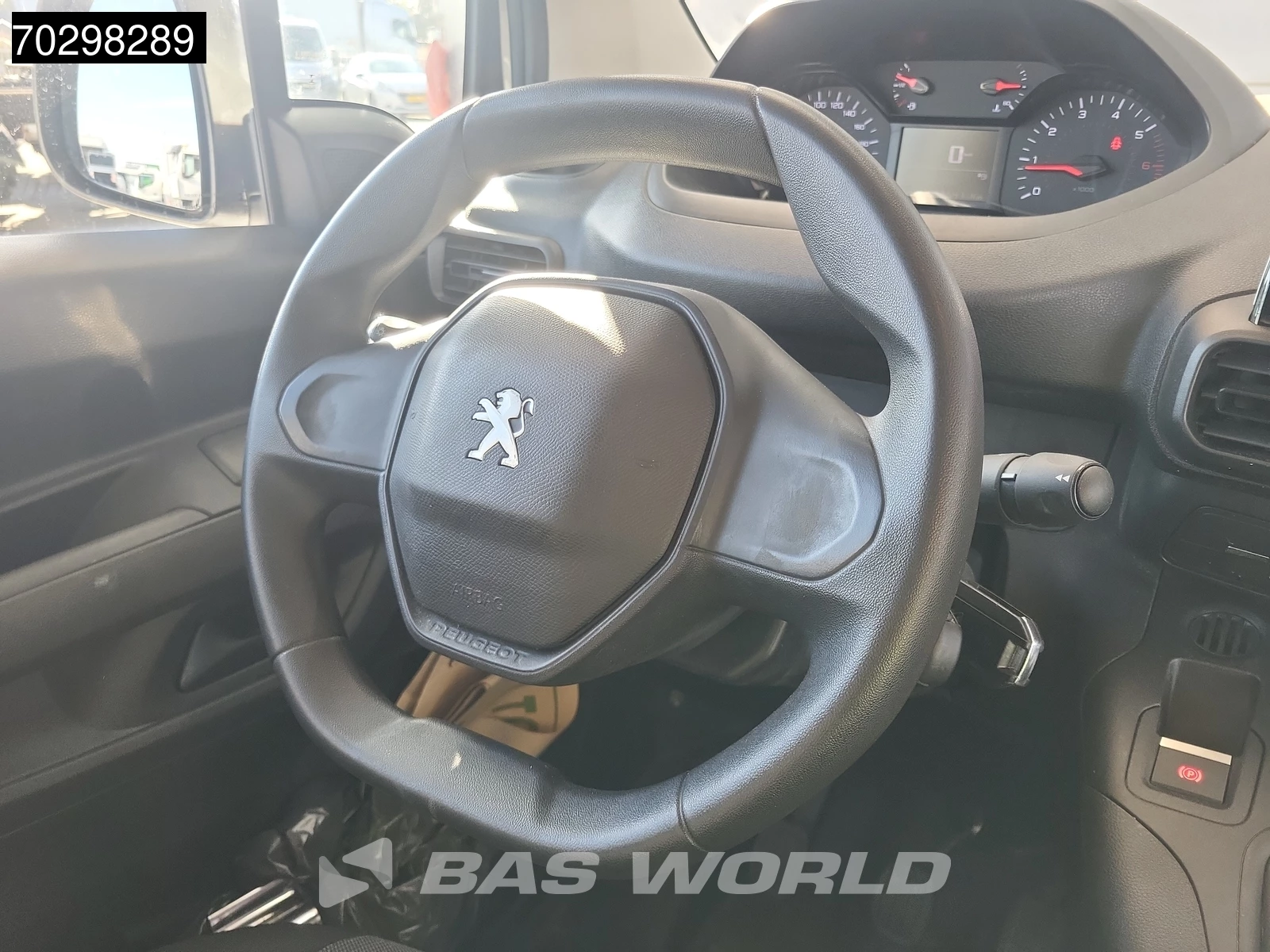 Hoofdafbeelding Peugeot Partner