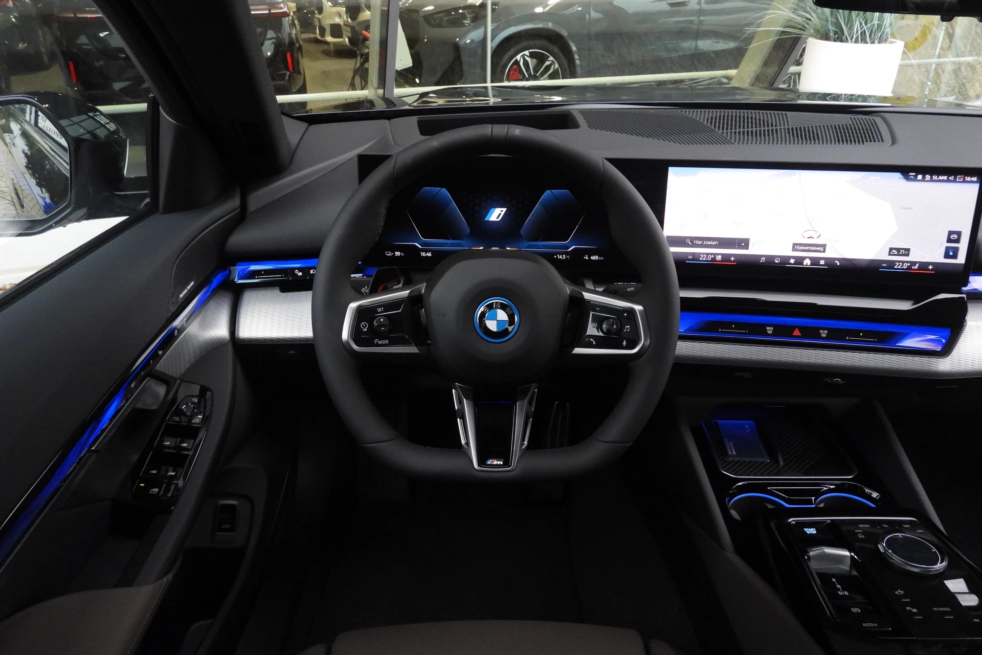 Hoofdafbeelding BMW i5