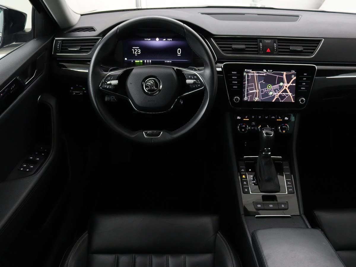 Hoofdafbeelding Škoda Superb