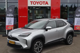 TOYOTA YARIS CROSS 1.5 HYBRID EXECUTIVE NAVI BLIND-SPOT KEYLESS STOEL/STUURVERW. APPLE/ANDROID LM-VELGEN 1e EIGENAAR