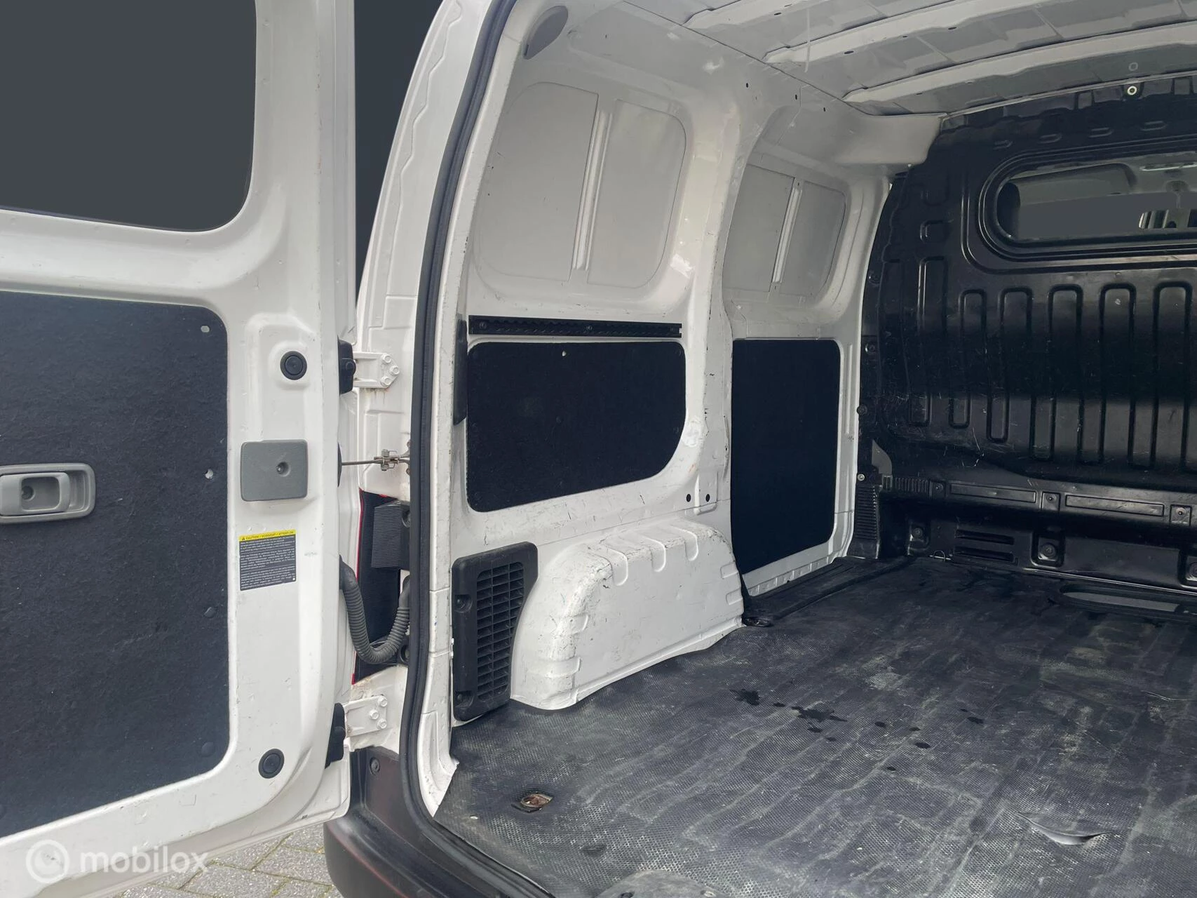 Hoofdafbeelding Nissan NV200