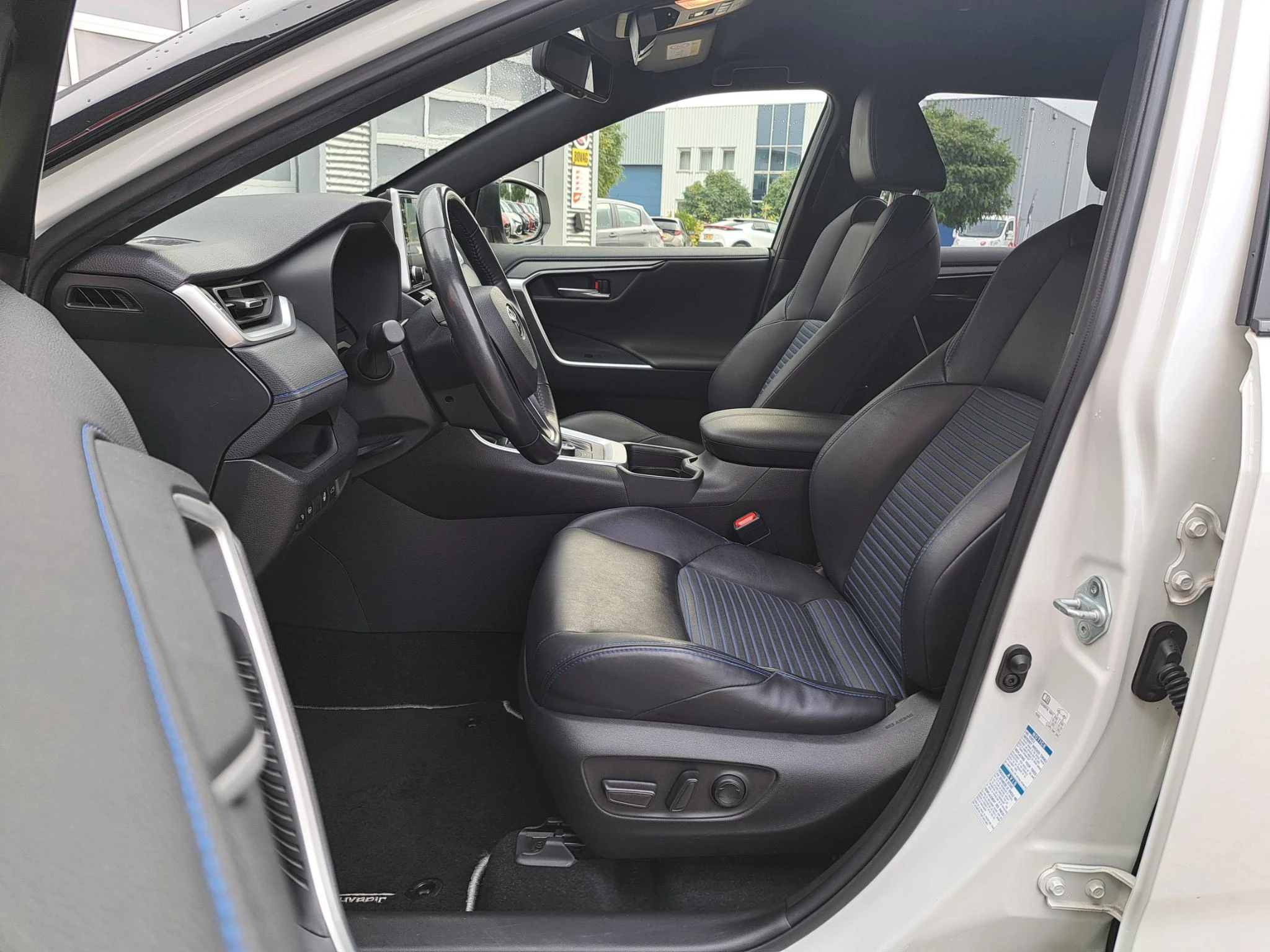 Hoofdafbeelding Toyota RAV4