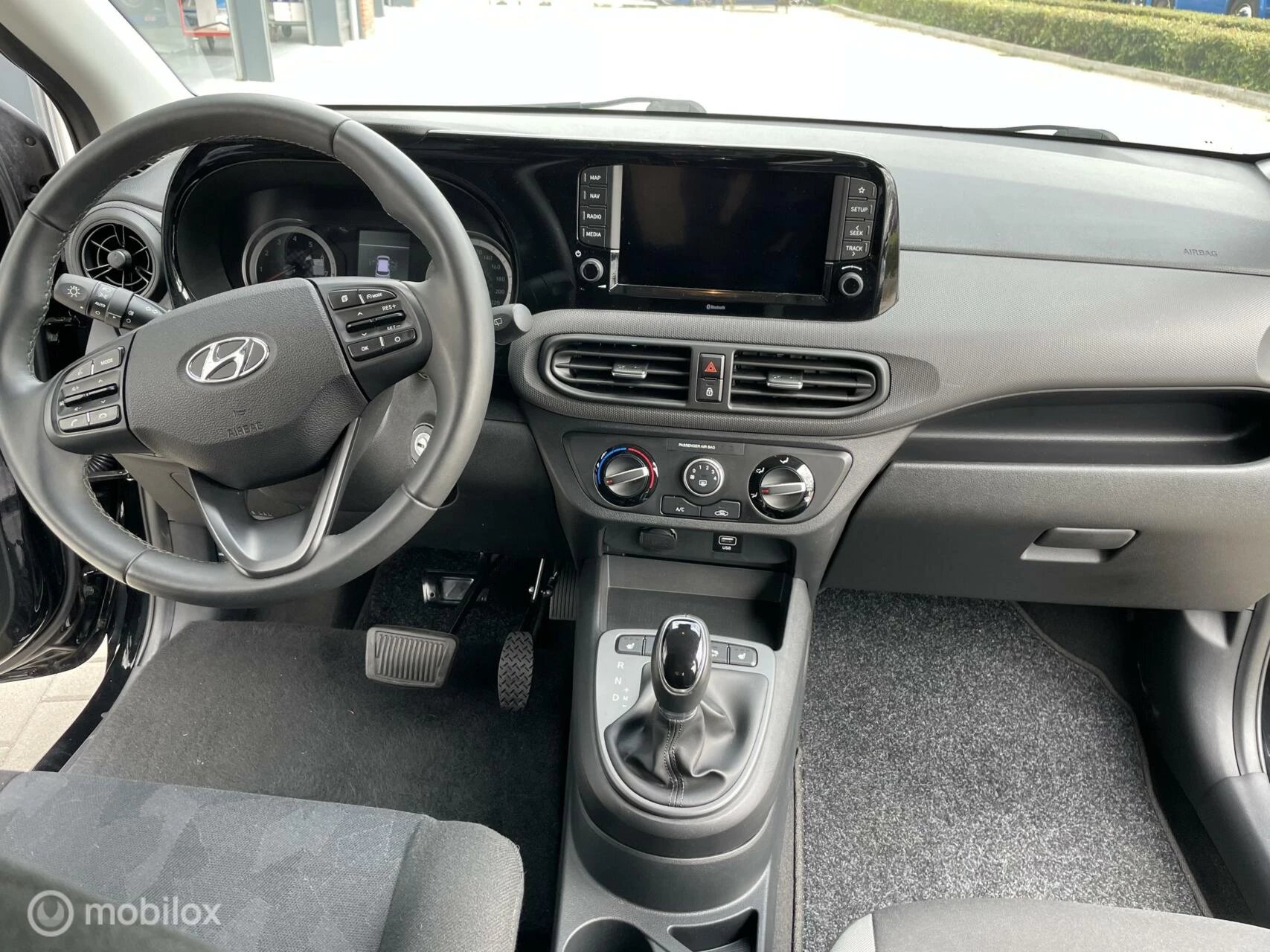 Hoofdafbeelding Hyundai i10