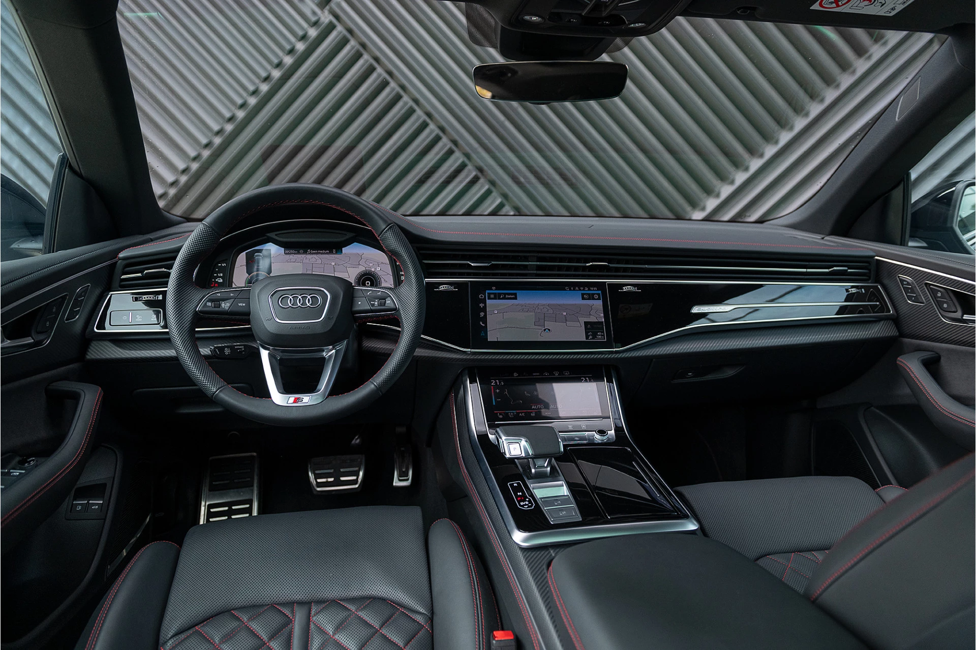 Hoofdafbeelding Audi Q8