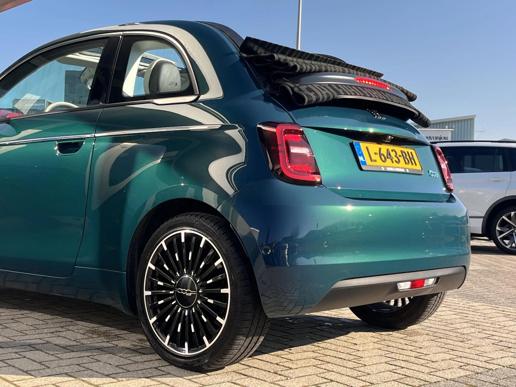 Hoofdafbeelding Fiat 500C