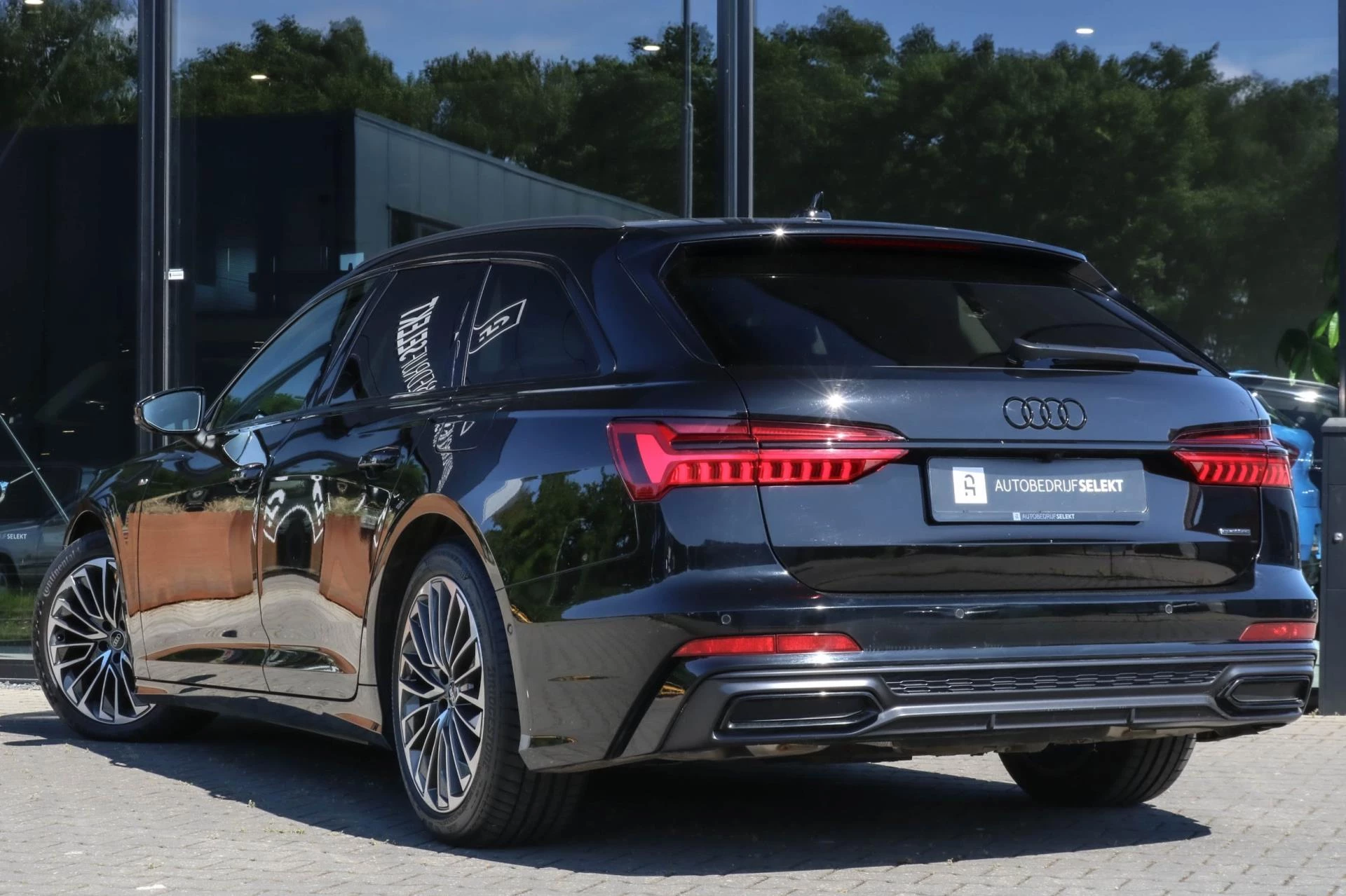 Hoofdafbeelding Audi A6