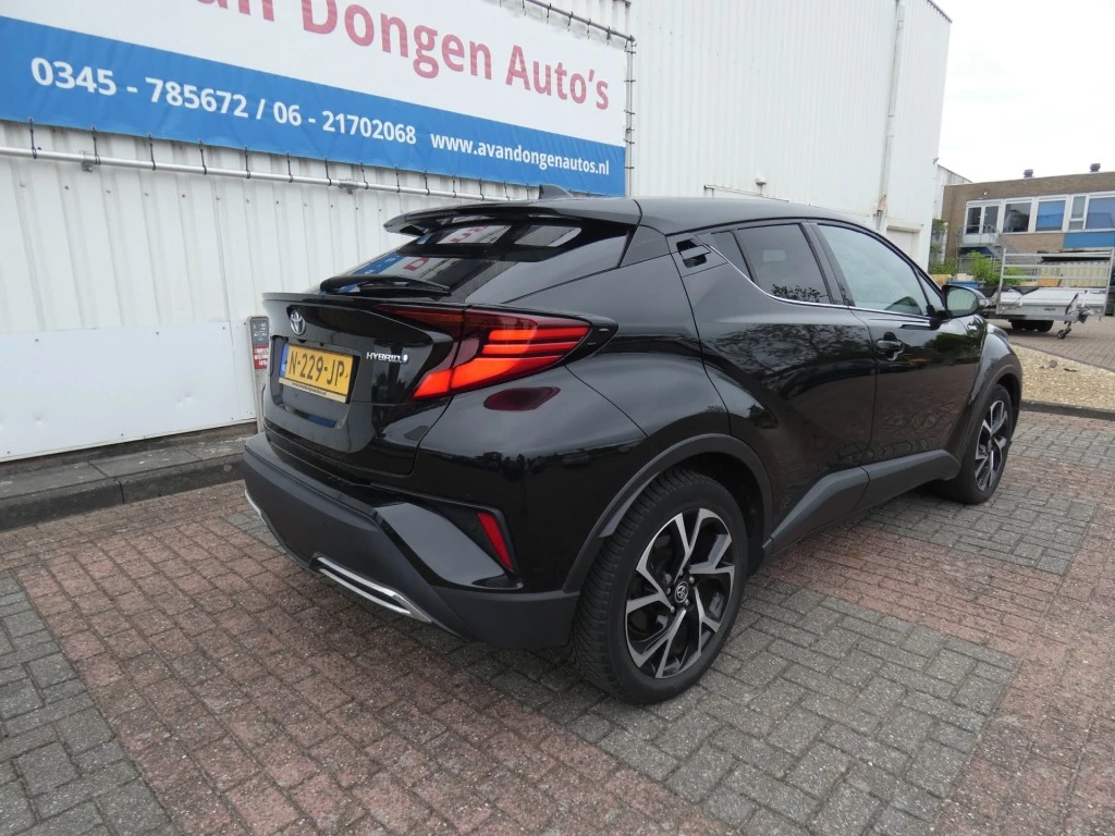 Hoofdafbeelding Toyota C-HR