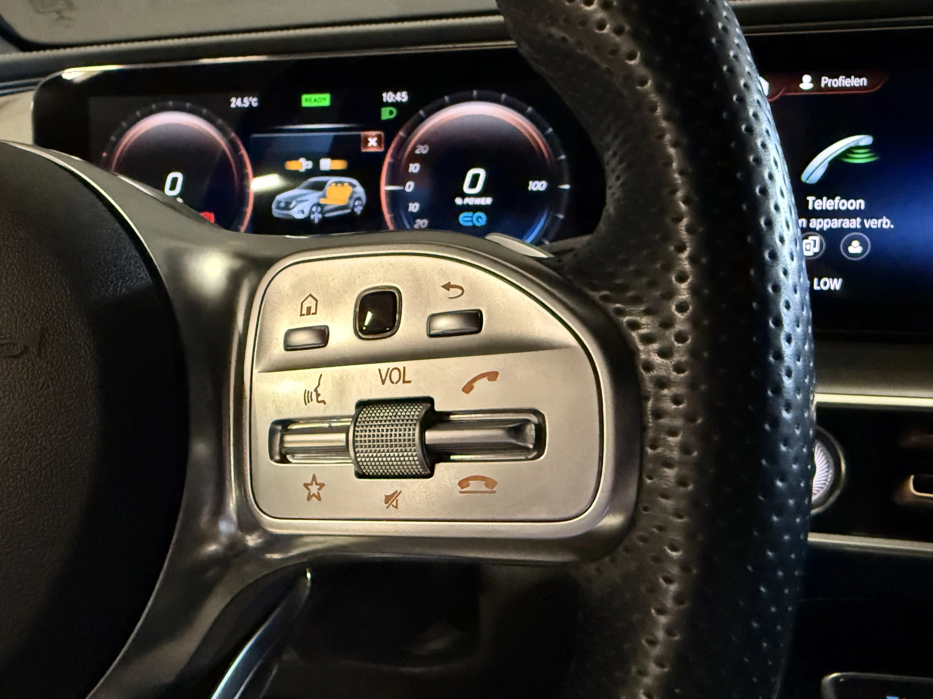 Hoofdafbeelding Mercedes-Benz EQC