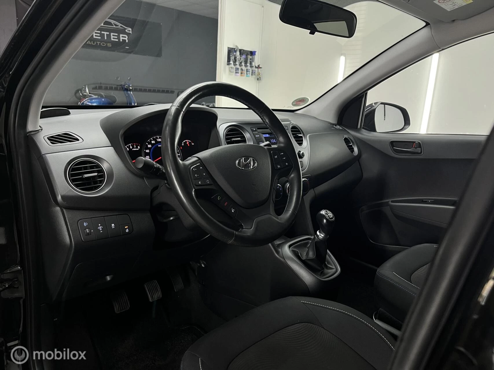 Hoofdafbeelding Hyundai i10