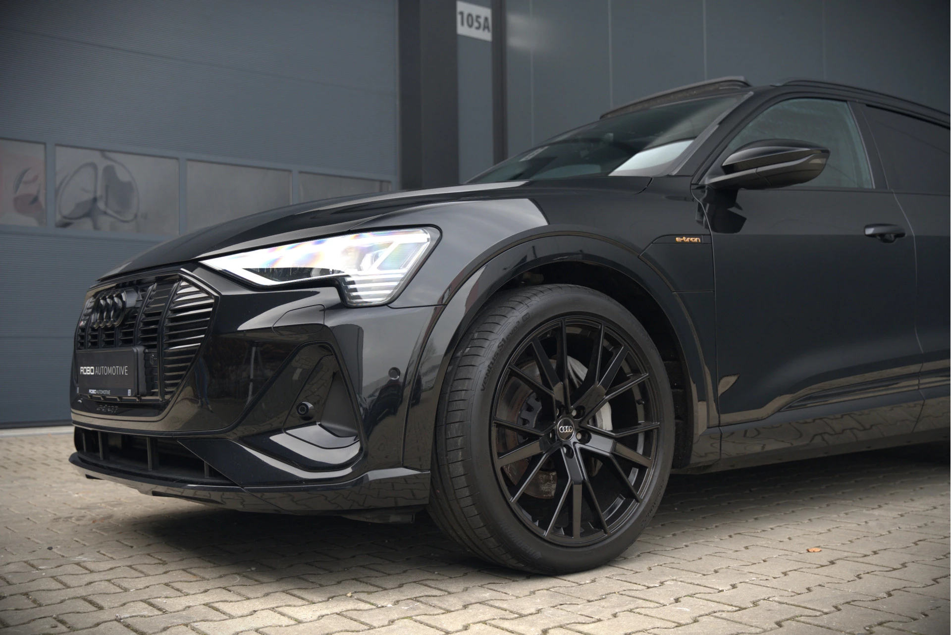 Hoofdafbeelding Audi e-tron