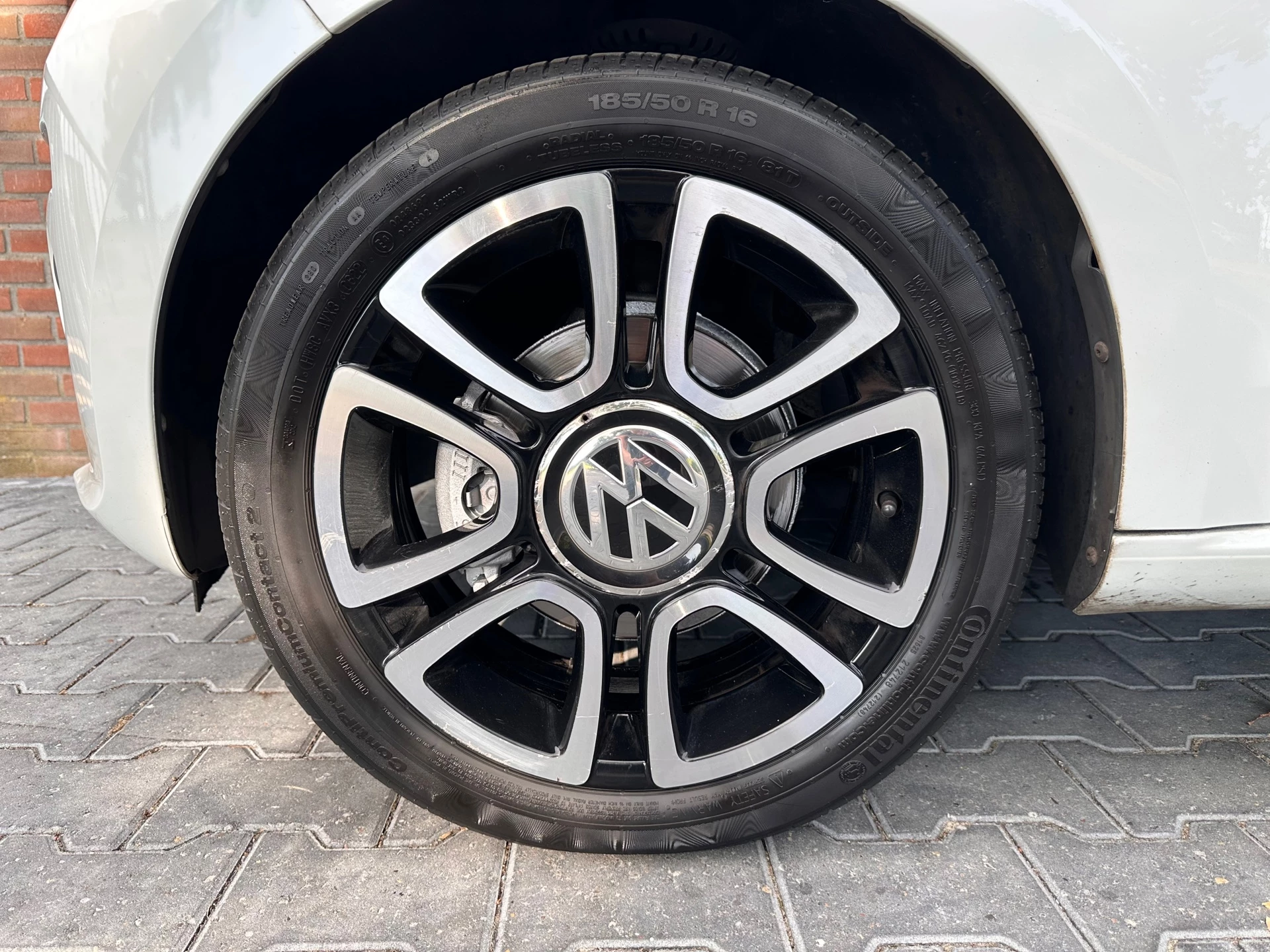 Hoofdafbeelding Volkswagen up!