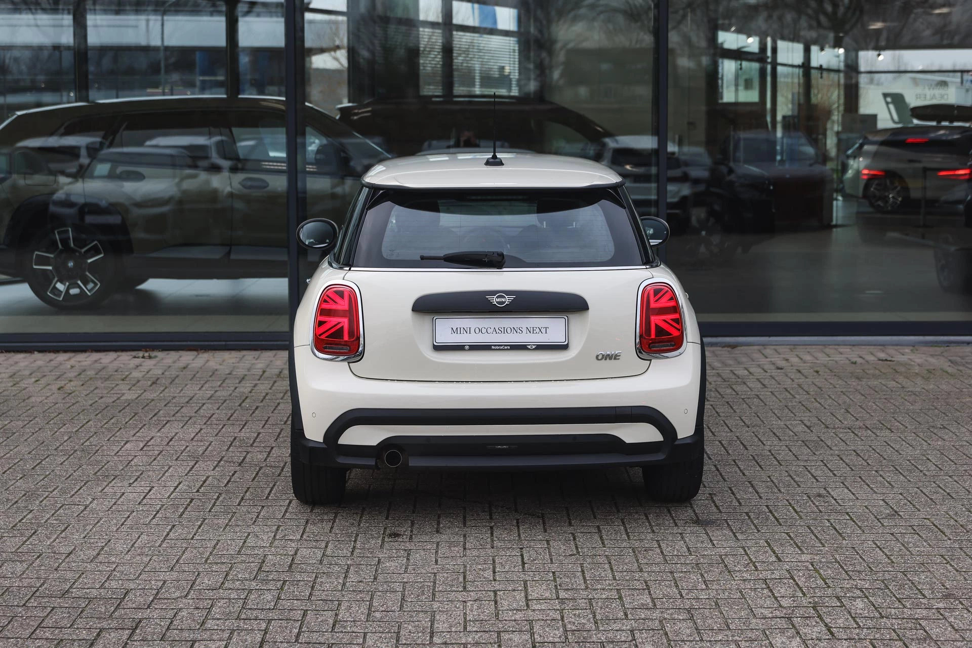 Hoofdafbeelding MINI One