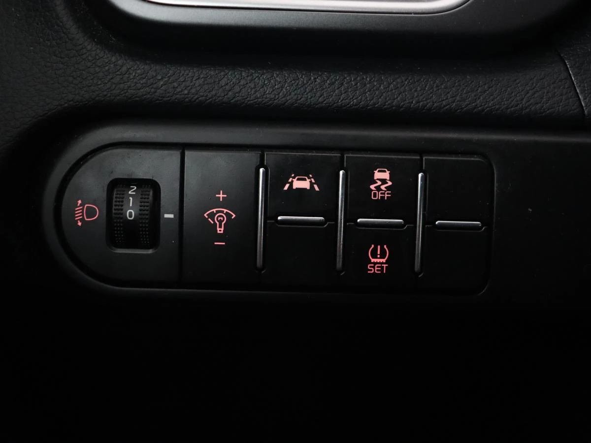 Hoofdafbeelding Kia Ceed