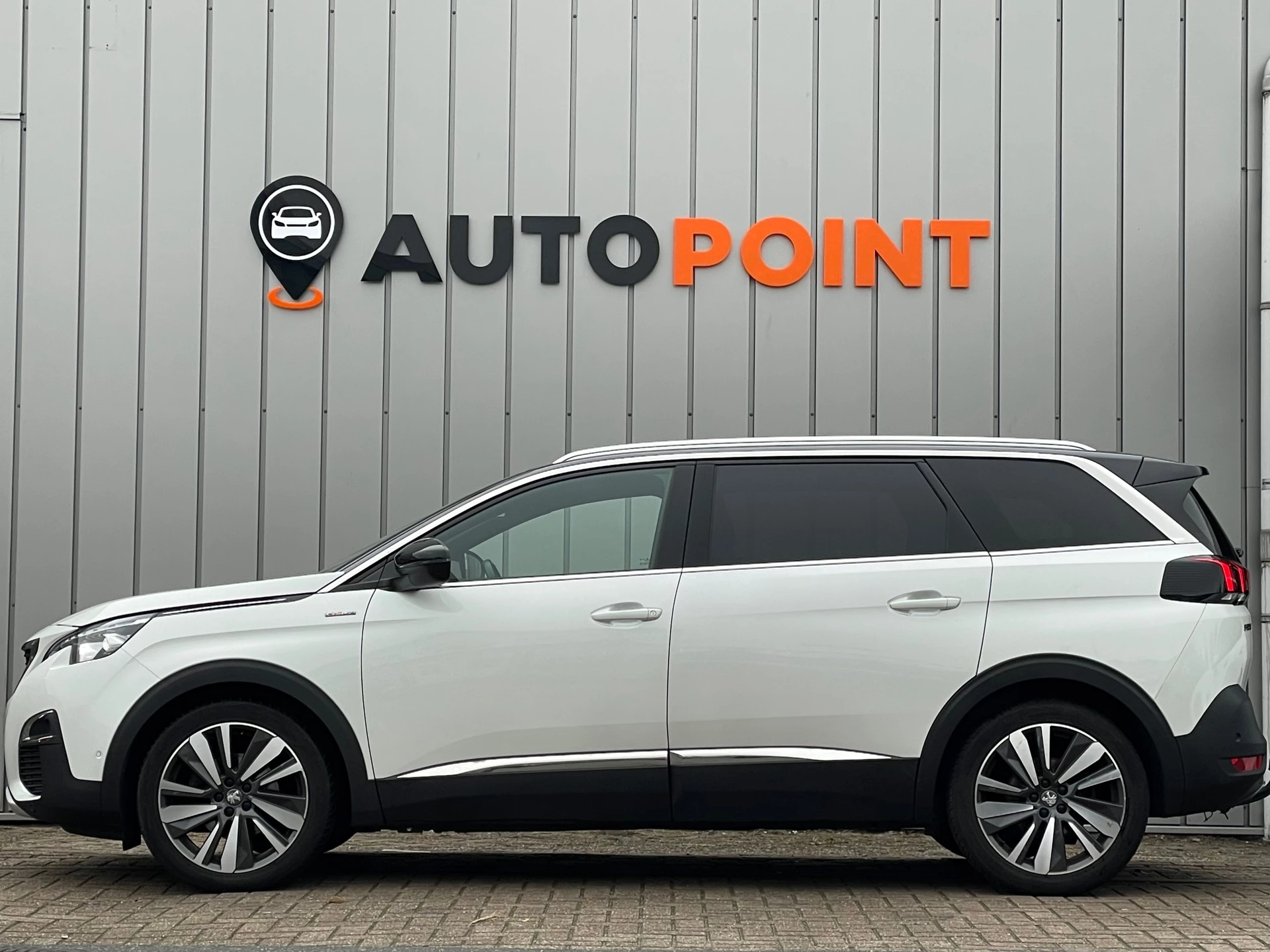 Hoofdafbeelding Peugeot 5008