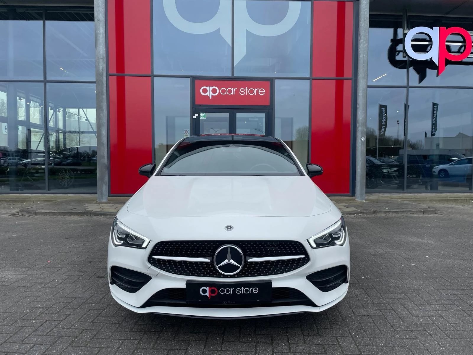 Hoofdafbeelding Mercedes-Benz CLA