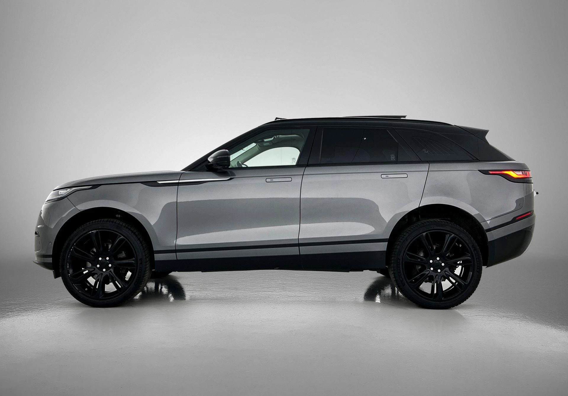 Hoofdafbeelding Land Rover Range Rover Velar