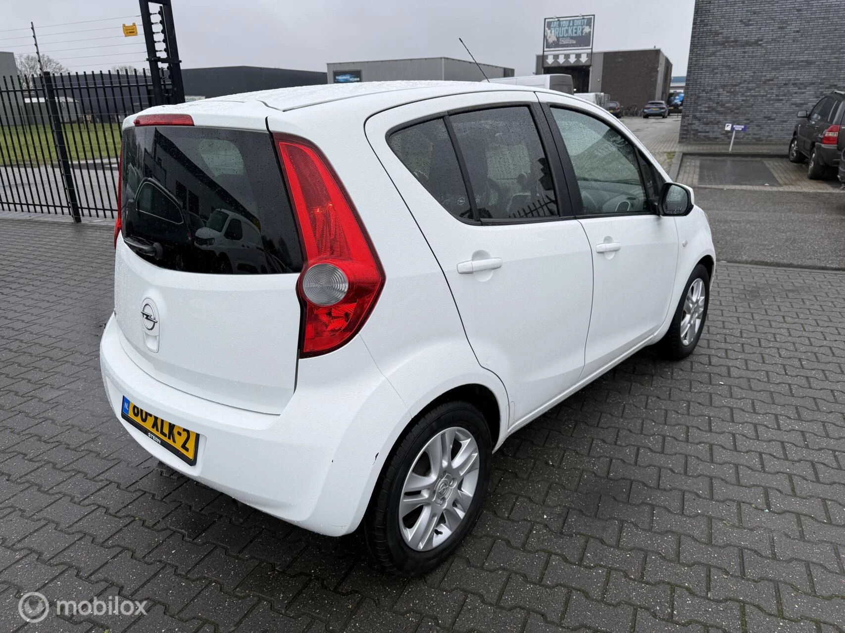 Hoofdafbeelding Opel Agila