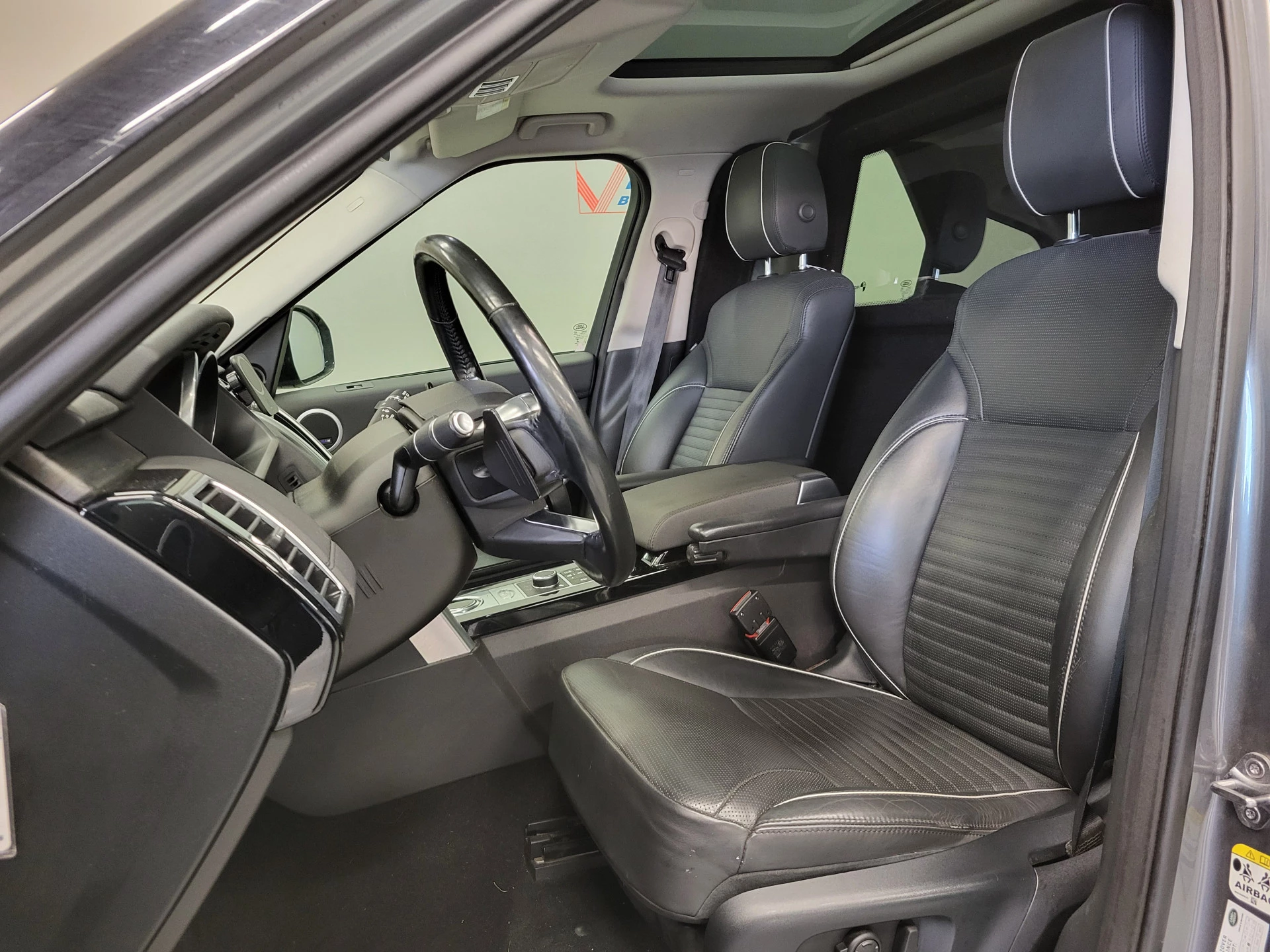 Hoofdafbeelding Land Rover Discovery