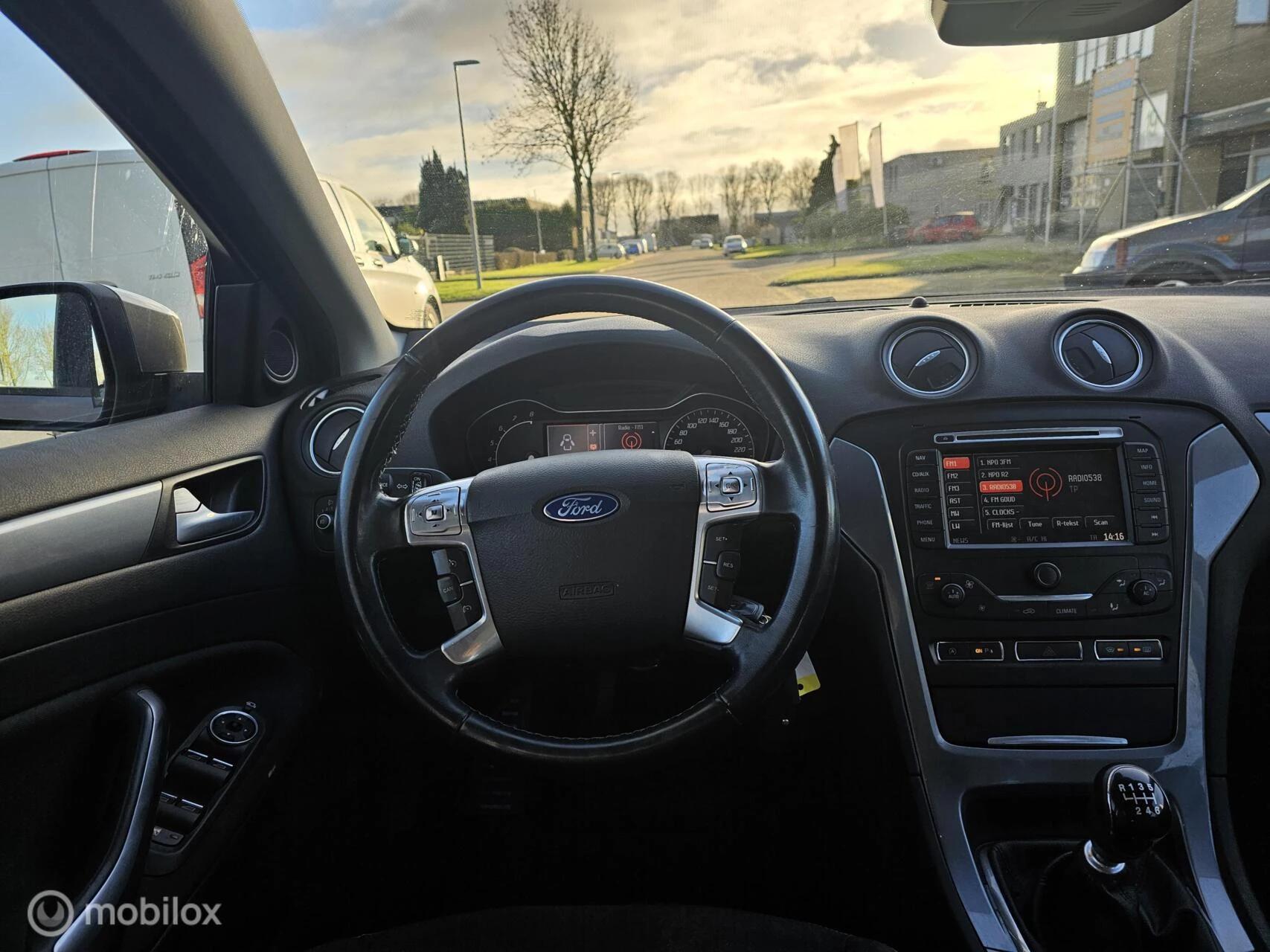 Hoofdafbeelding Ford Mondeo