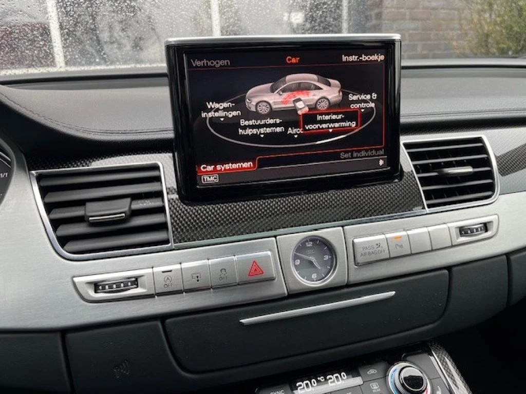 Hoofdafbeelding Audi S8