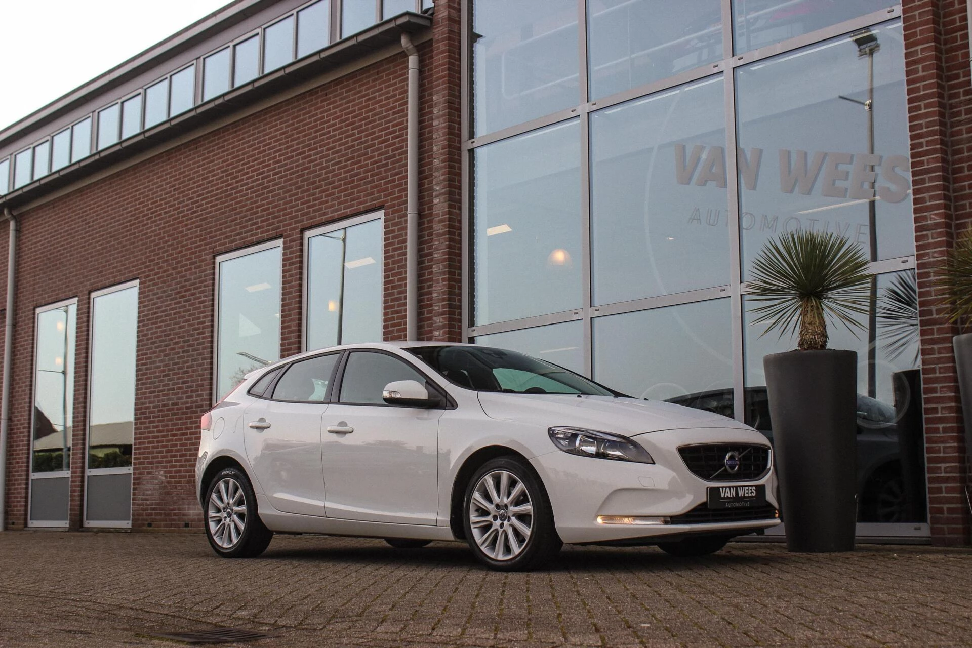 Hoofdafbeelding Volvo V40