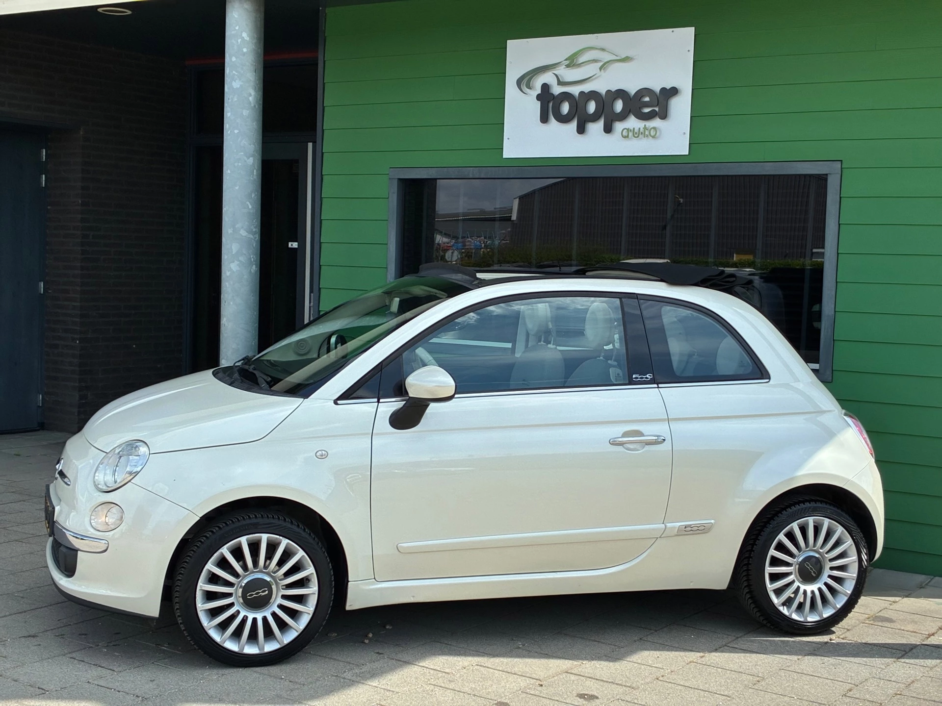Hoofdafbeelding Fiat 500C