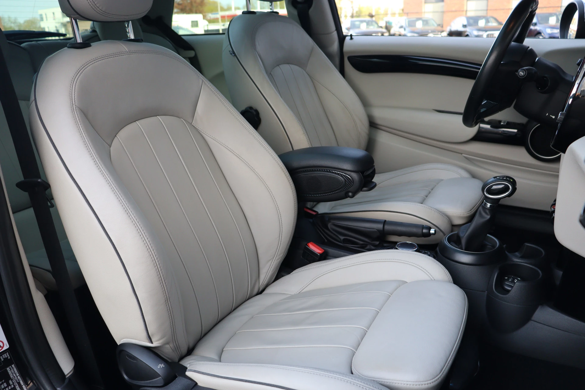 Hoofdafbeelding MINI Cooper S