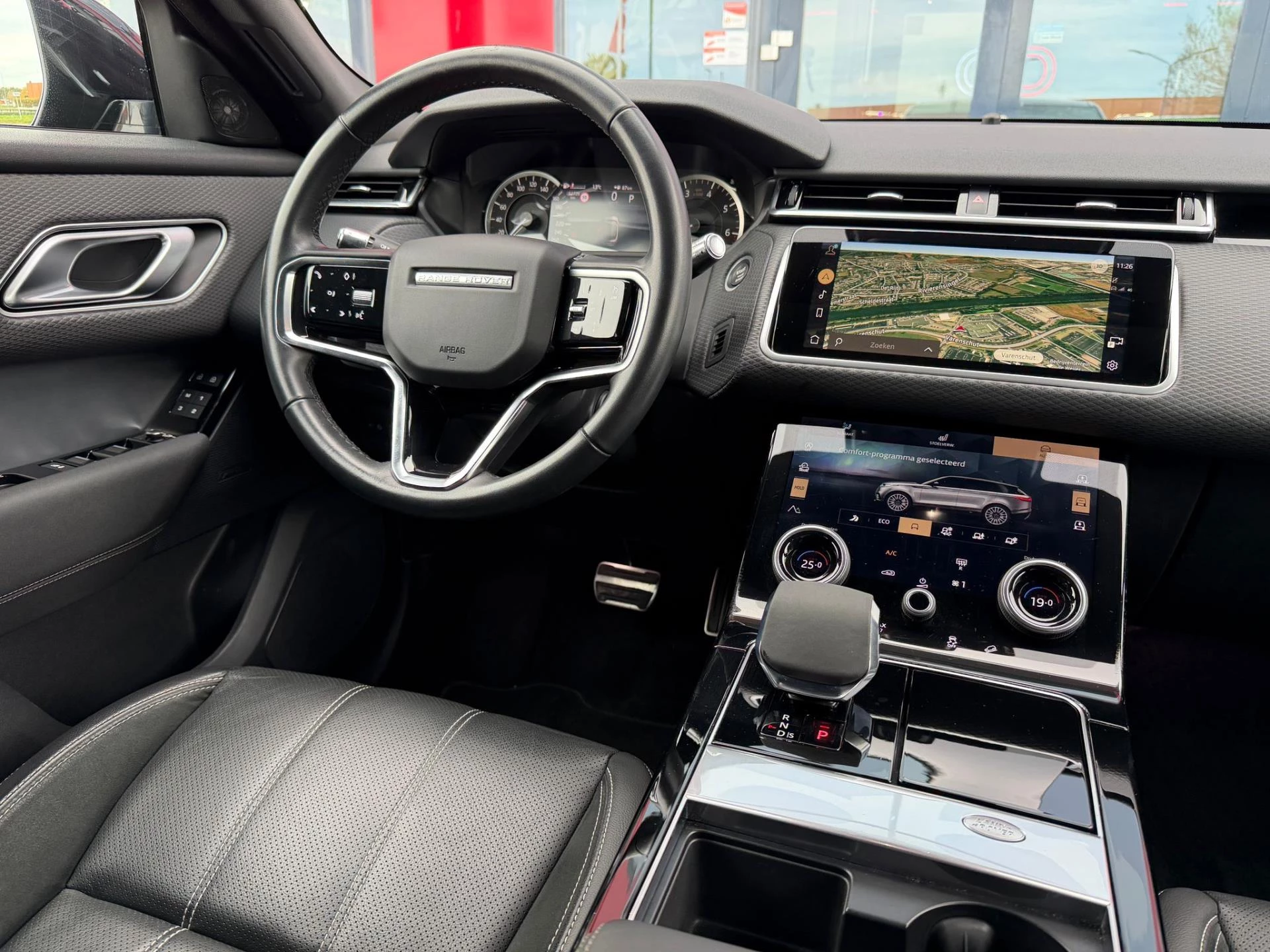 Hoofdafbeelding Land Rover Range Rover Velar