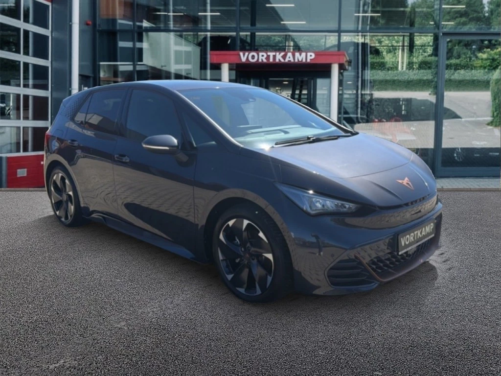 Hoofdafbeelding CUPRA Born