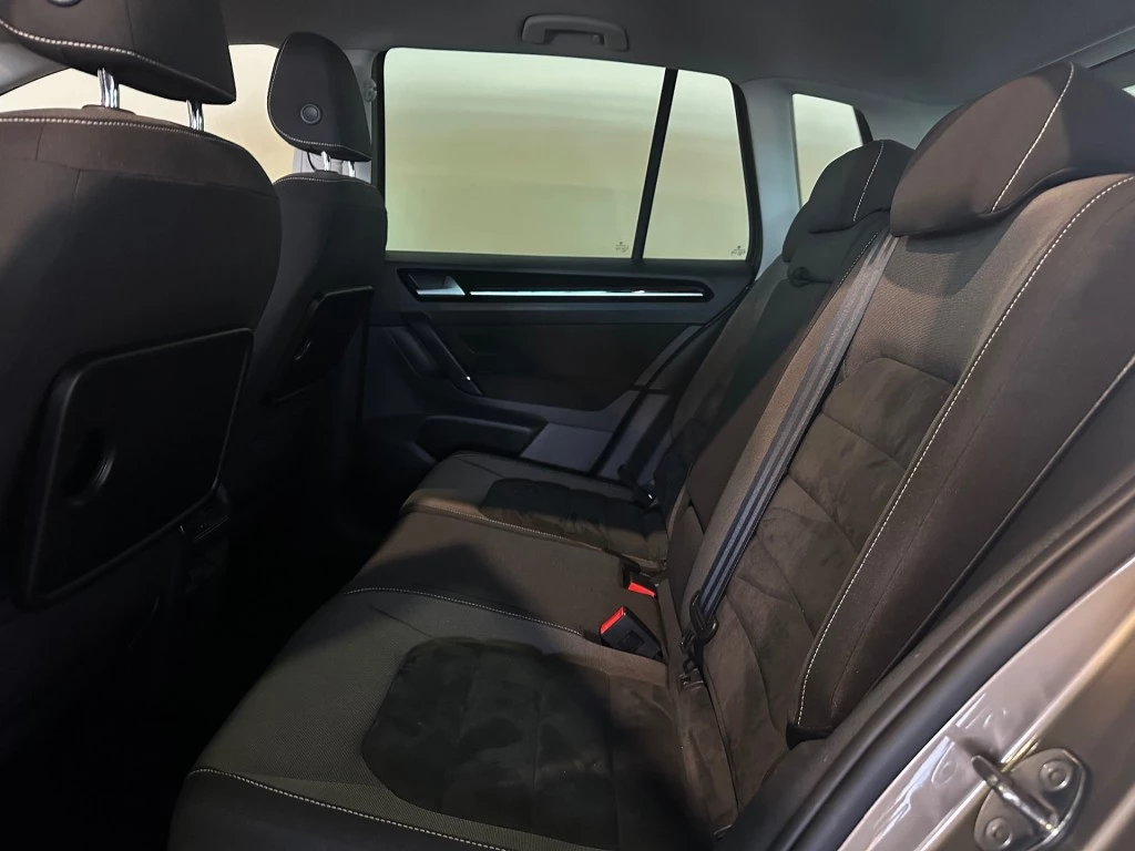Hoofdafbeelding Volkswagen Golf Sportsvan
