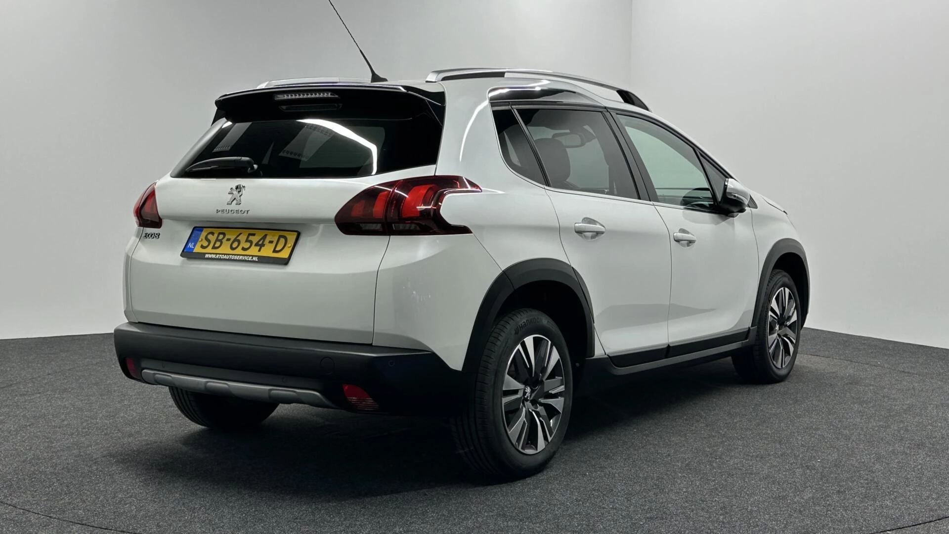 Hoofdafbeelding Peugeot 2008