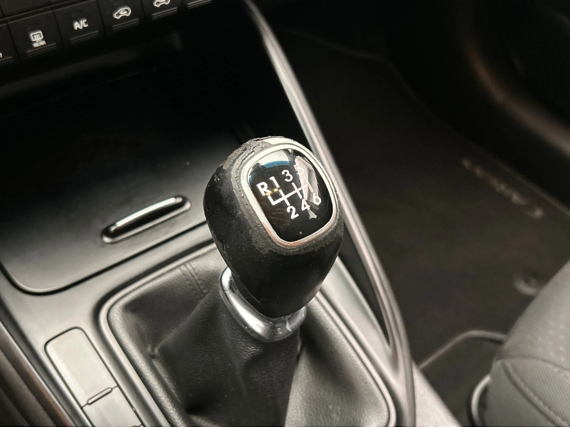 Hoofdafbeelding Kia Carens