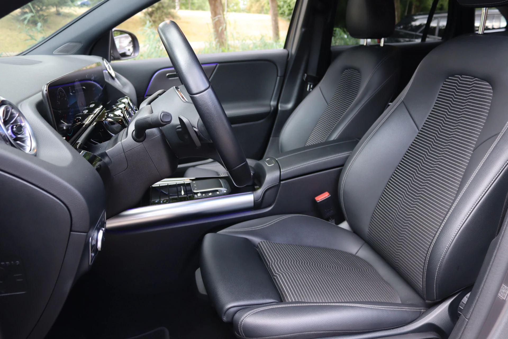 Hoofdafbeelding Mercedes-Benz EQA