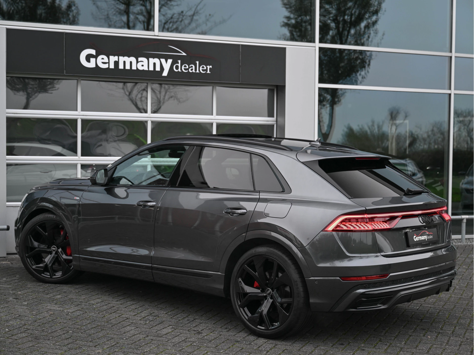 Hoofdafbeelding Audi Q8