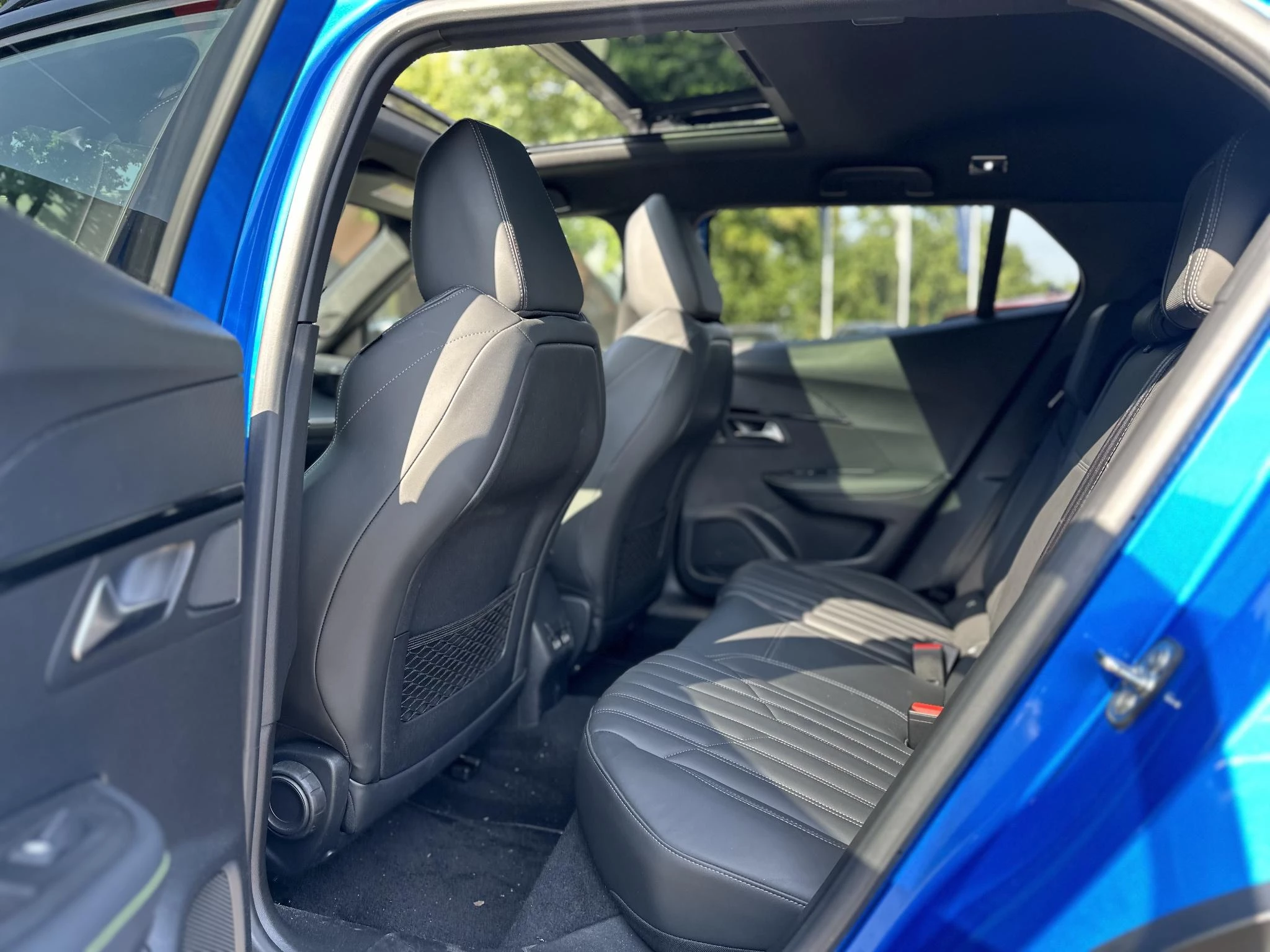Hoofdafbeelding Peugeot e-2008