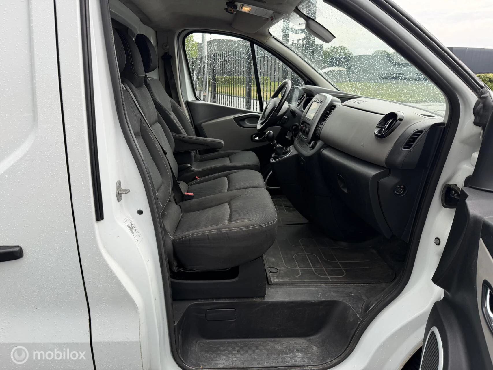 Hoofdafbeelding Nissan NV300