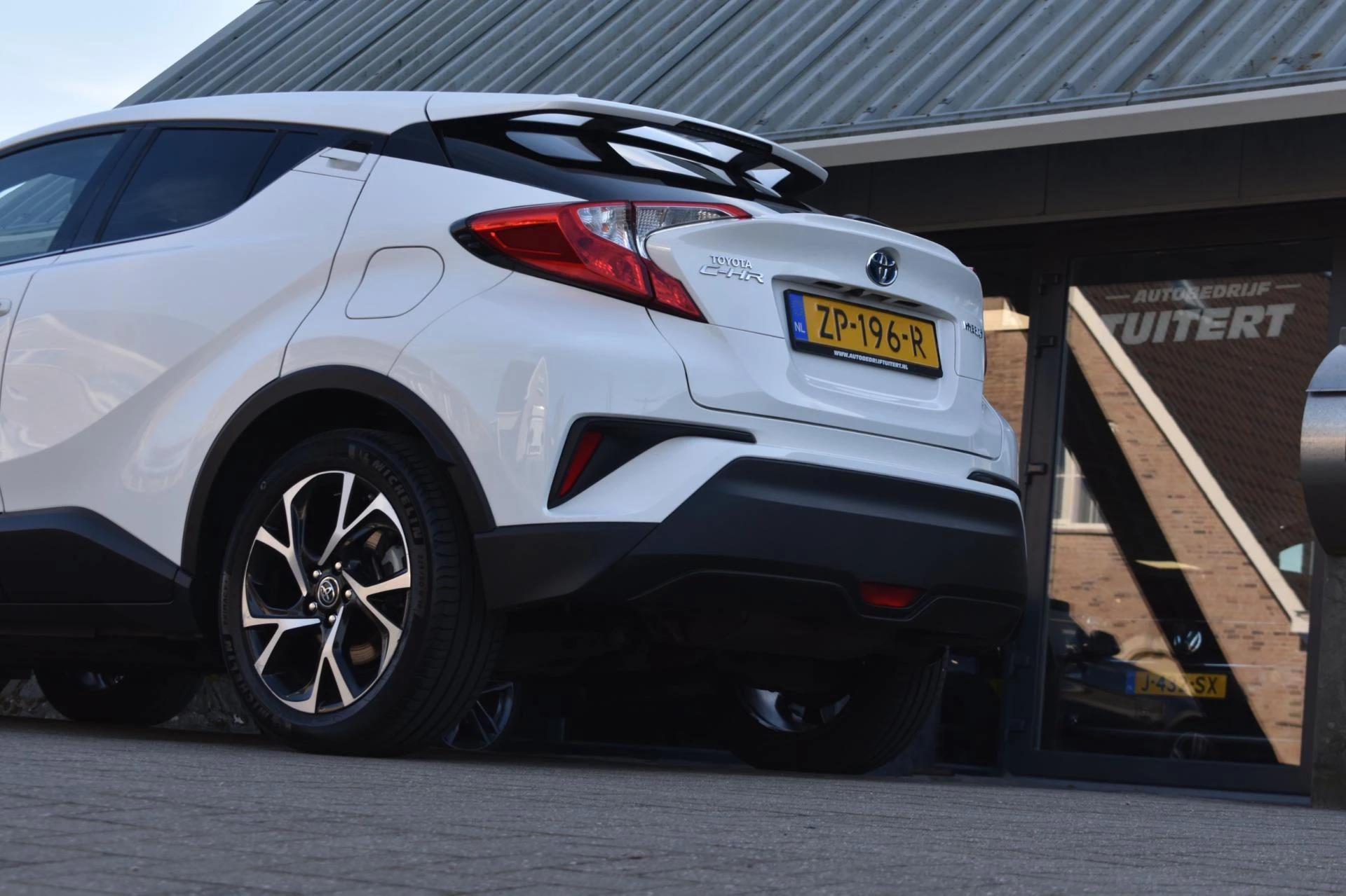 Hoofdafbeelding Toyota C-HR