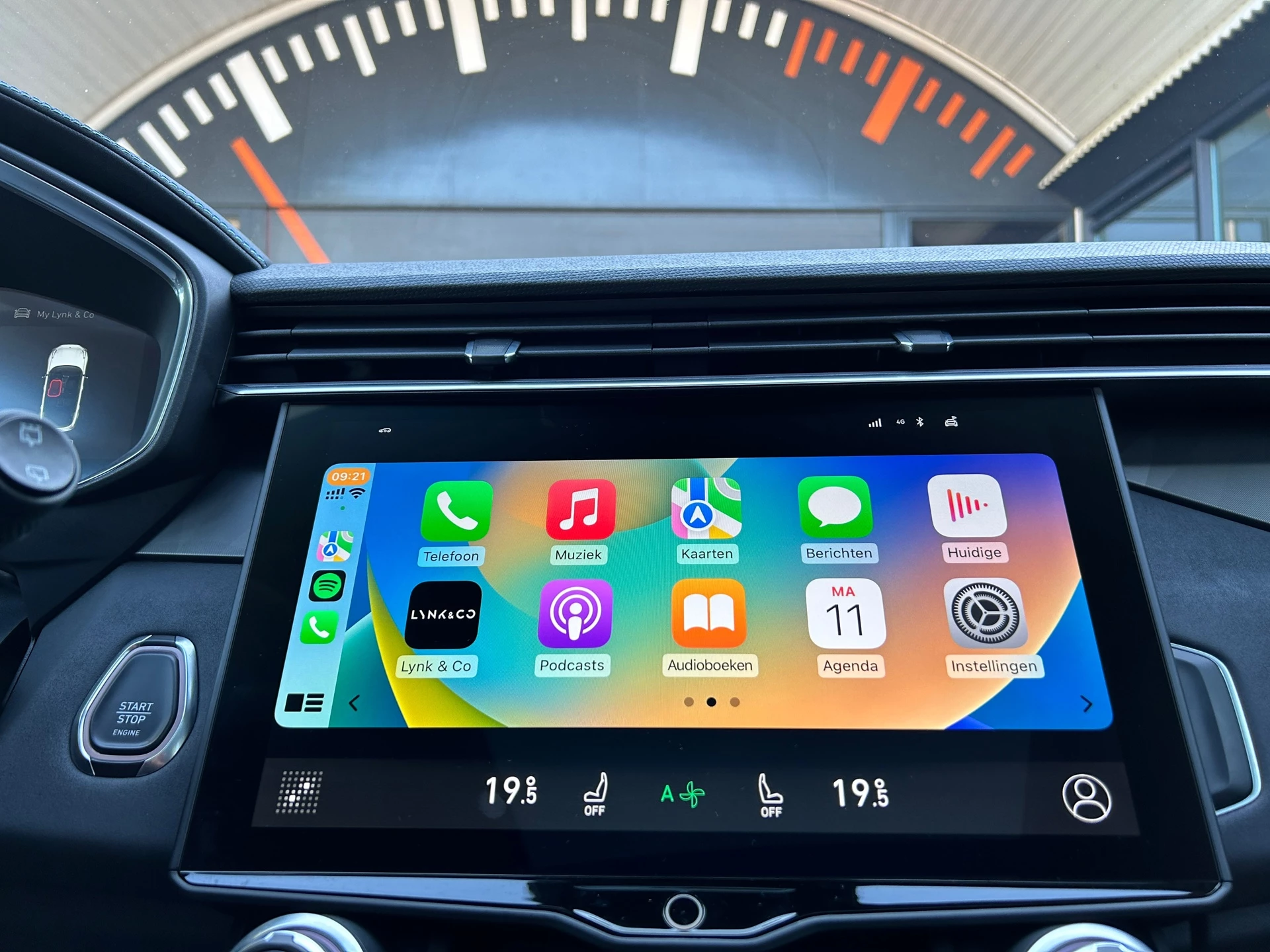 Hoofdafbeelding Lynk & Co 01