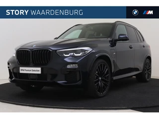 Hoofdafbeelding BMW X5 BMW X5 xDrive45e High Executive M Sport Automaat / Sportstoelen / Adaptive Air Suspension / LED / Stoelverwarming / BMW Live Cockpit Professional